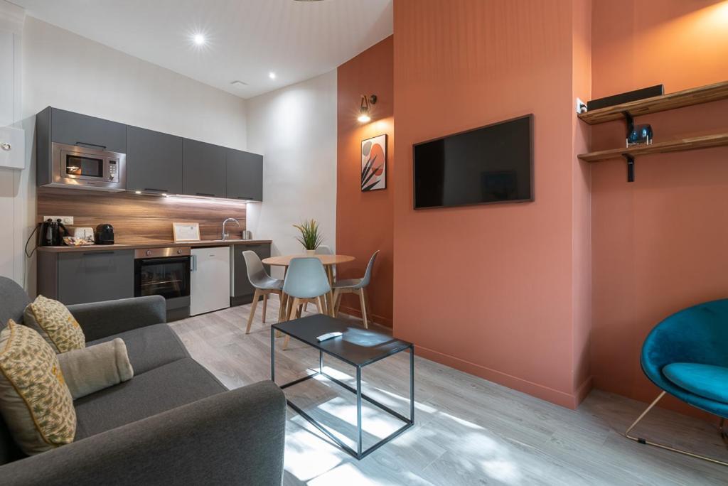 Appart T2 Voltaire - Chambre Separee - Part Dieu Lione Esterno foto